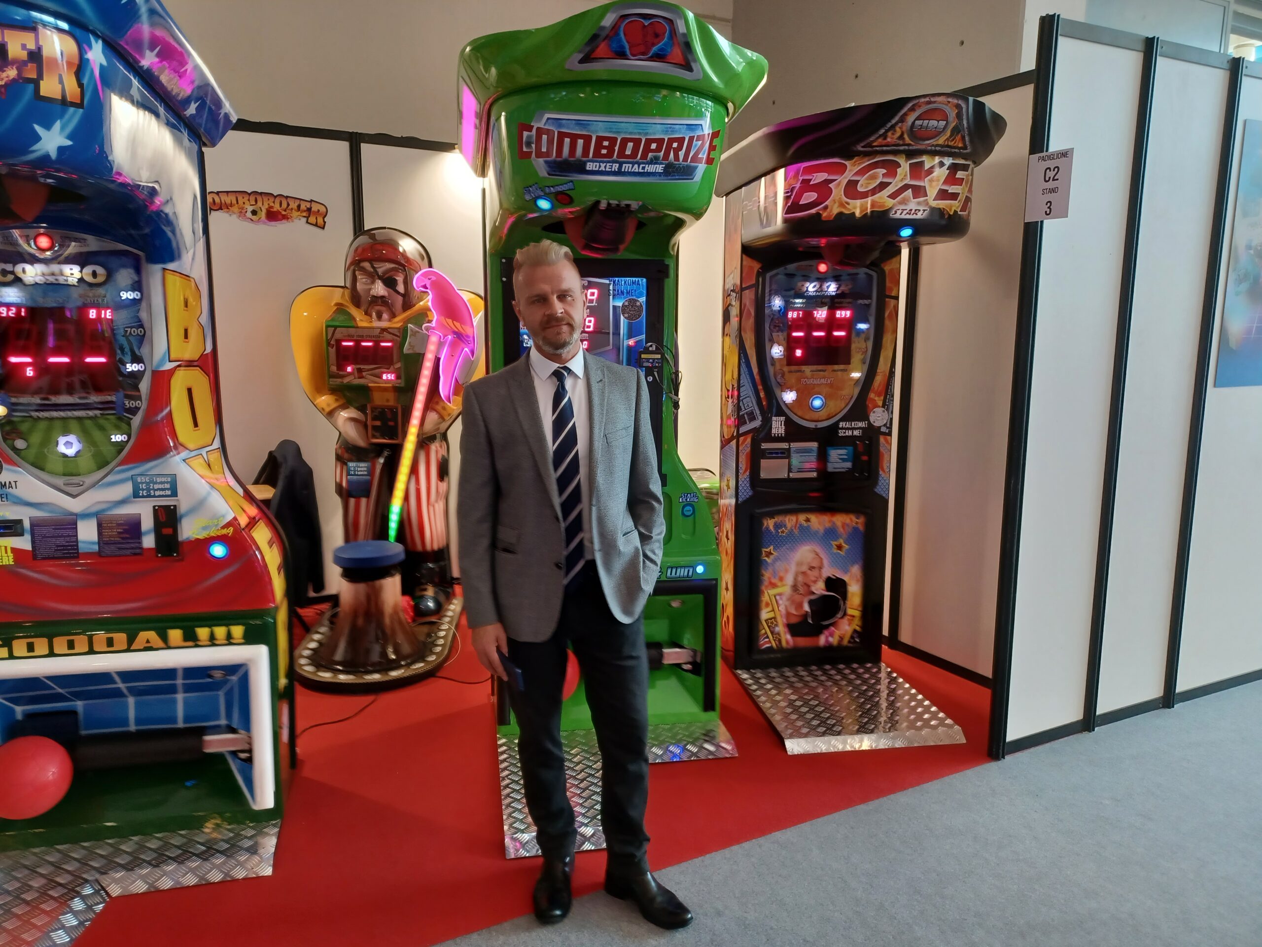 Kalkomat na targach ENADA Primavera i RAS w Rimini