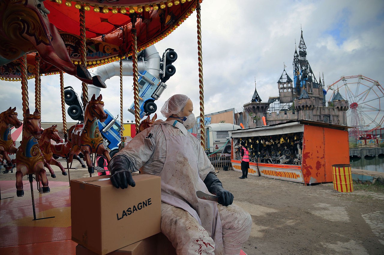 Dismaland9