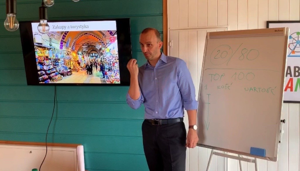 Szkolenie: zwiększ sprzedaż w swoim sklepie z pamiątkami!