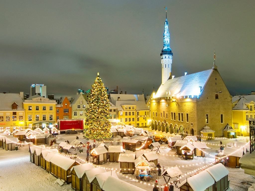 Jarmark w Tallinie (fot. Wikimedia)