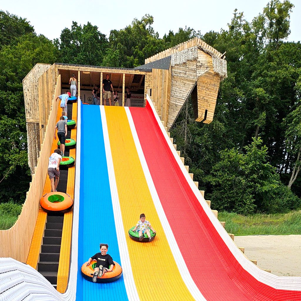Nowa atrakcja na Pomorzu: Park Ewolucji otworzył nową zjeżdżalnię