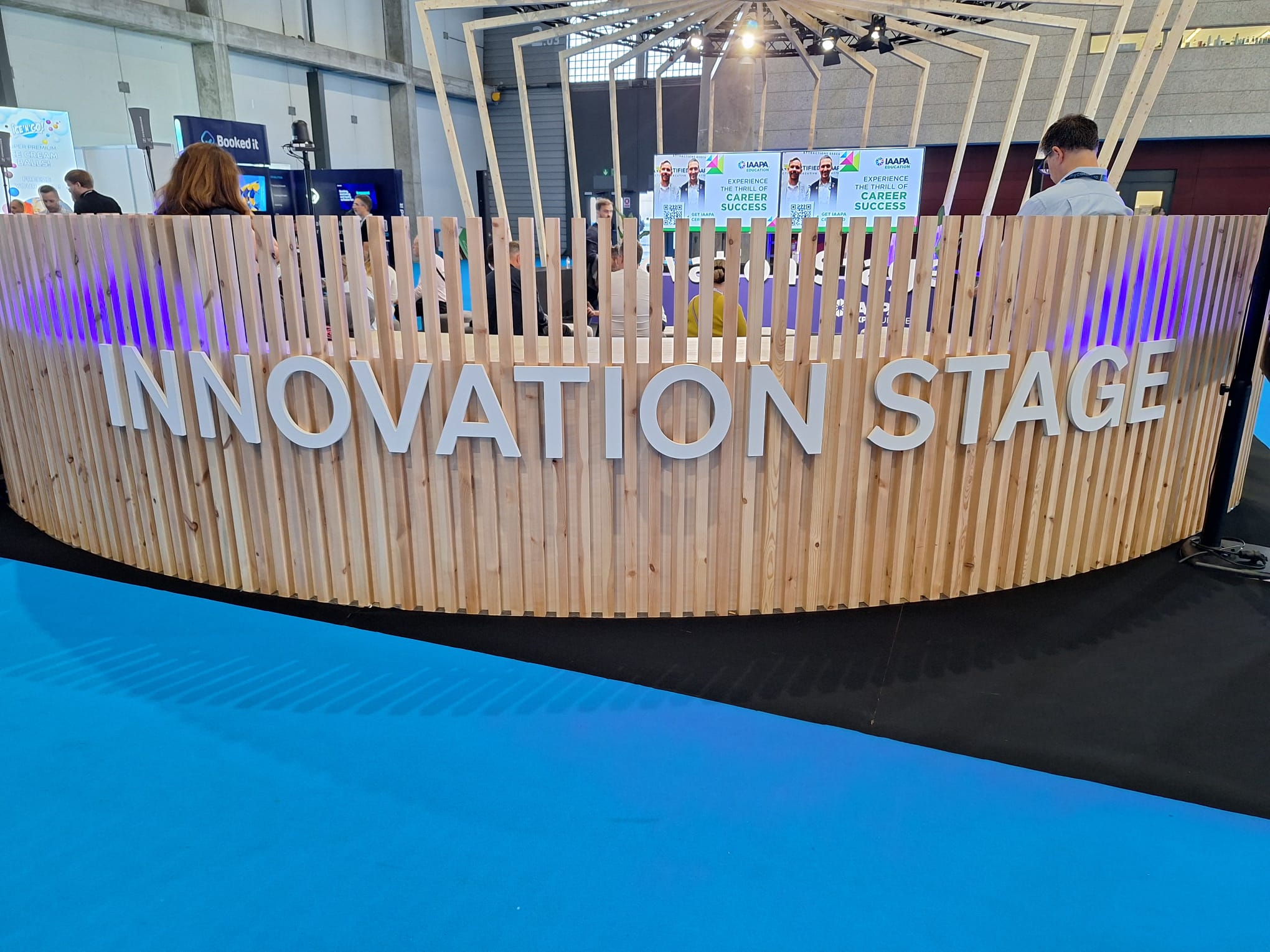 Edukacja, wiedza, networking na IAAPA Expo Europe 2025