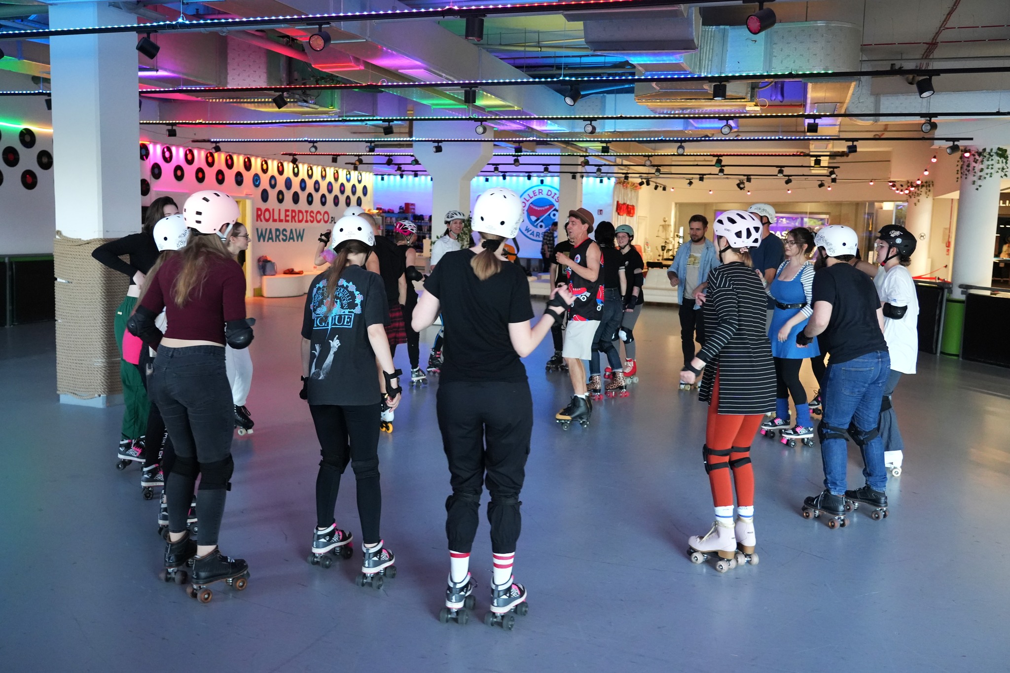 Roller Disco Warsaw znika z Fortu Wola.  Nowy lokal poszukiwany