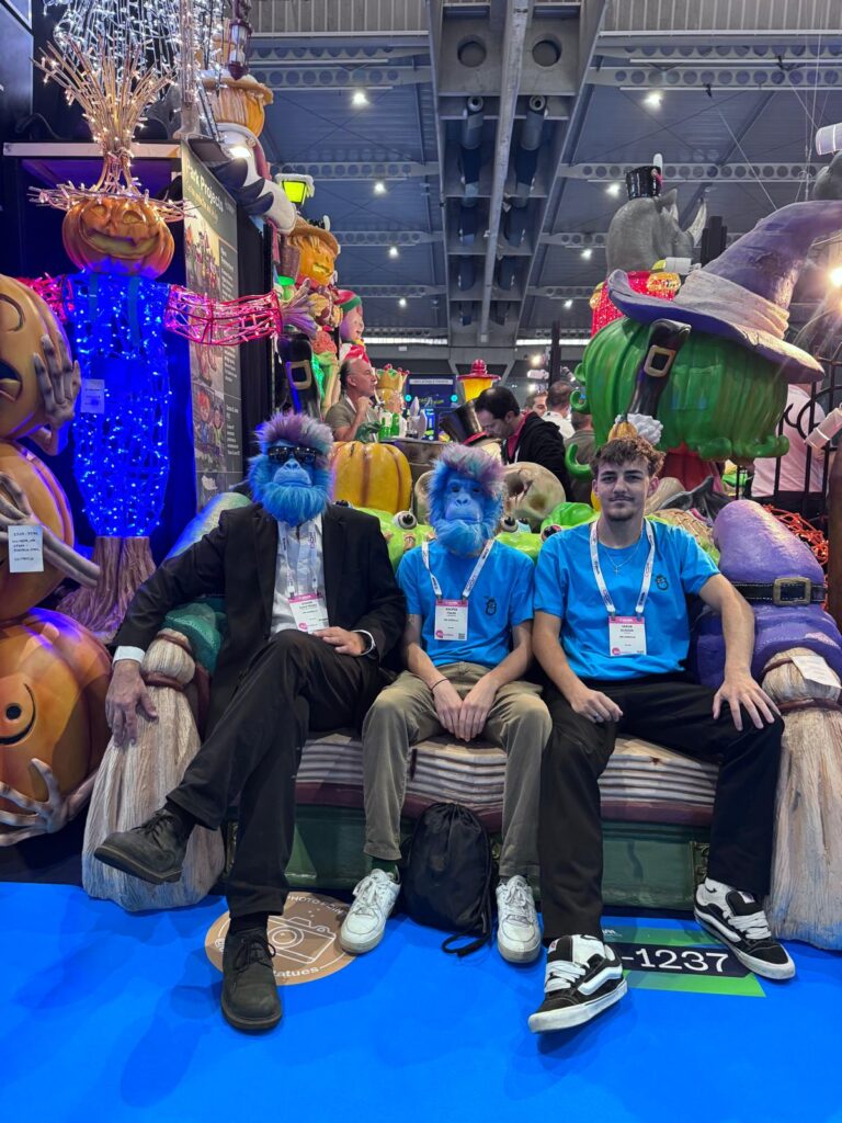 Mr Gorilla na IAAPA w Barcelonie