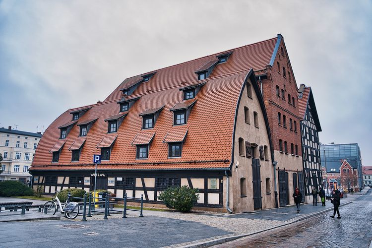 Muzeum Historii Bydgoszczy powstanie w spichrzach nad Brdą. Jest gotowa koncepcja