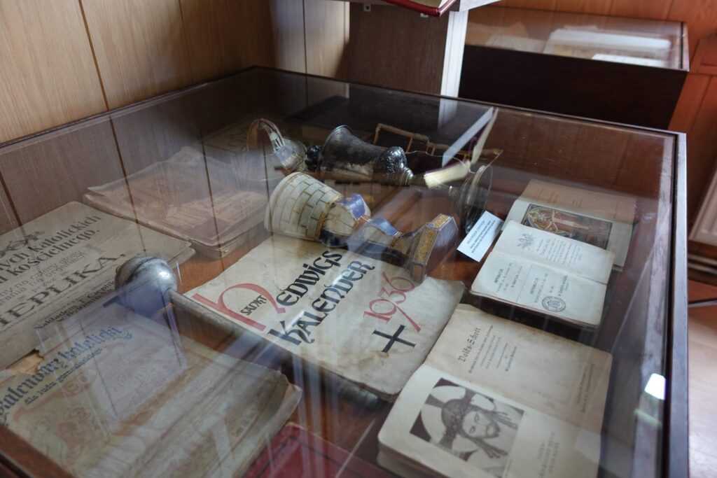 Muzeum Regionalne w Dobrodzieniu: eksponaty