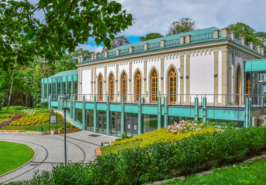 Burza uszkodziła Muzeum Romantyzmu w Opinogórze