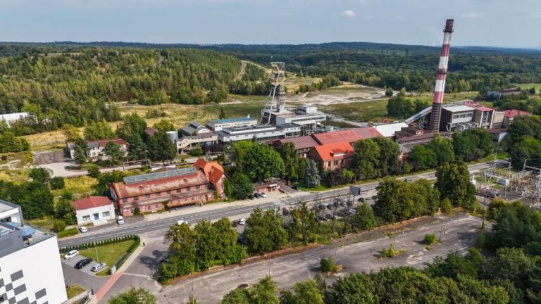 Basen Kostuchna