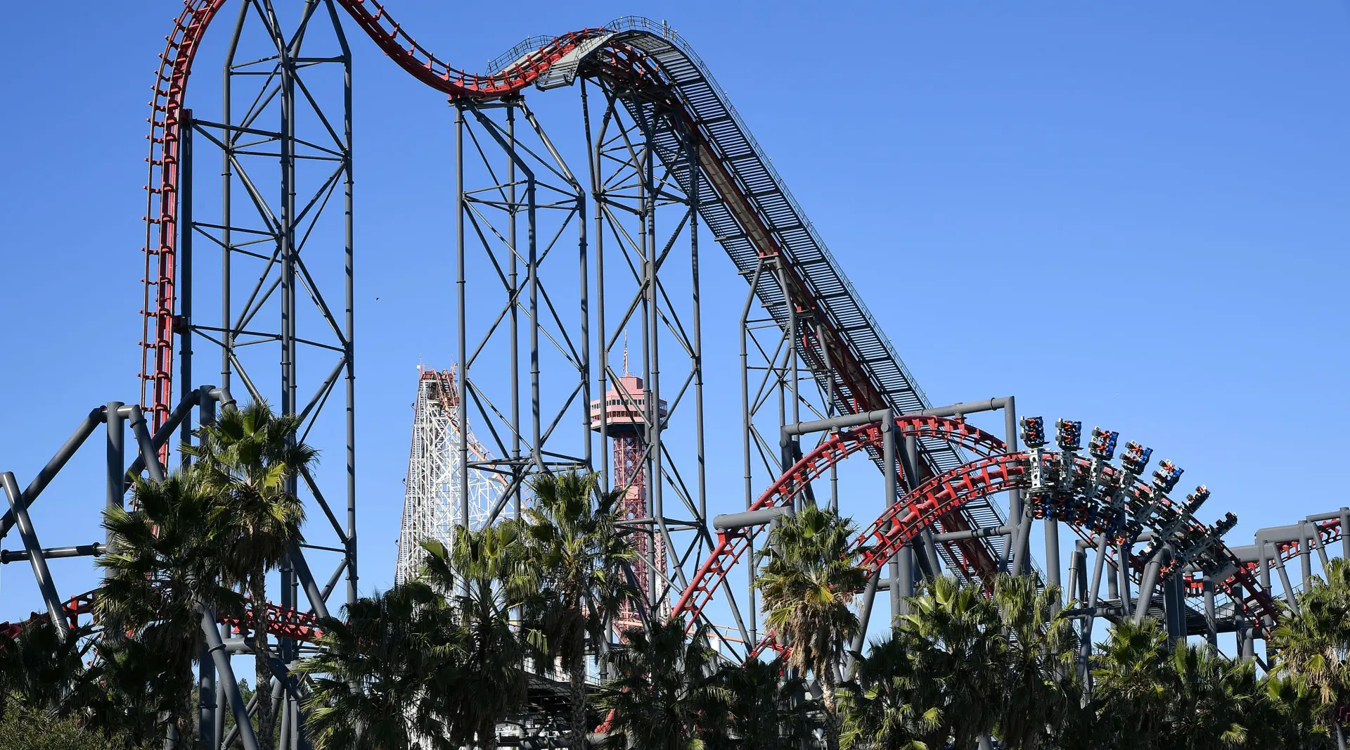 Kolejka X2 w parku rozrywki Six Flags