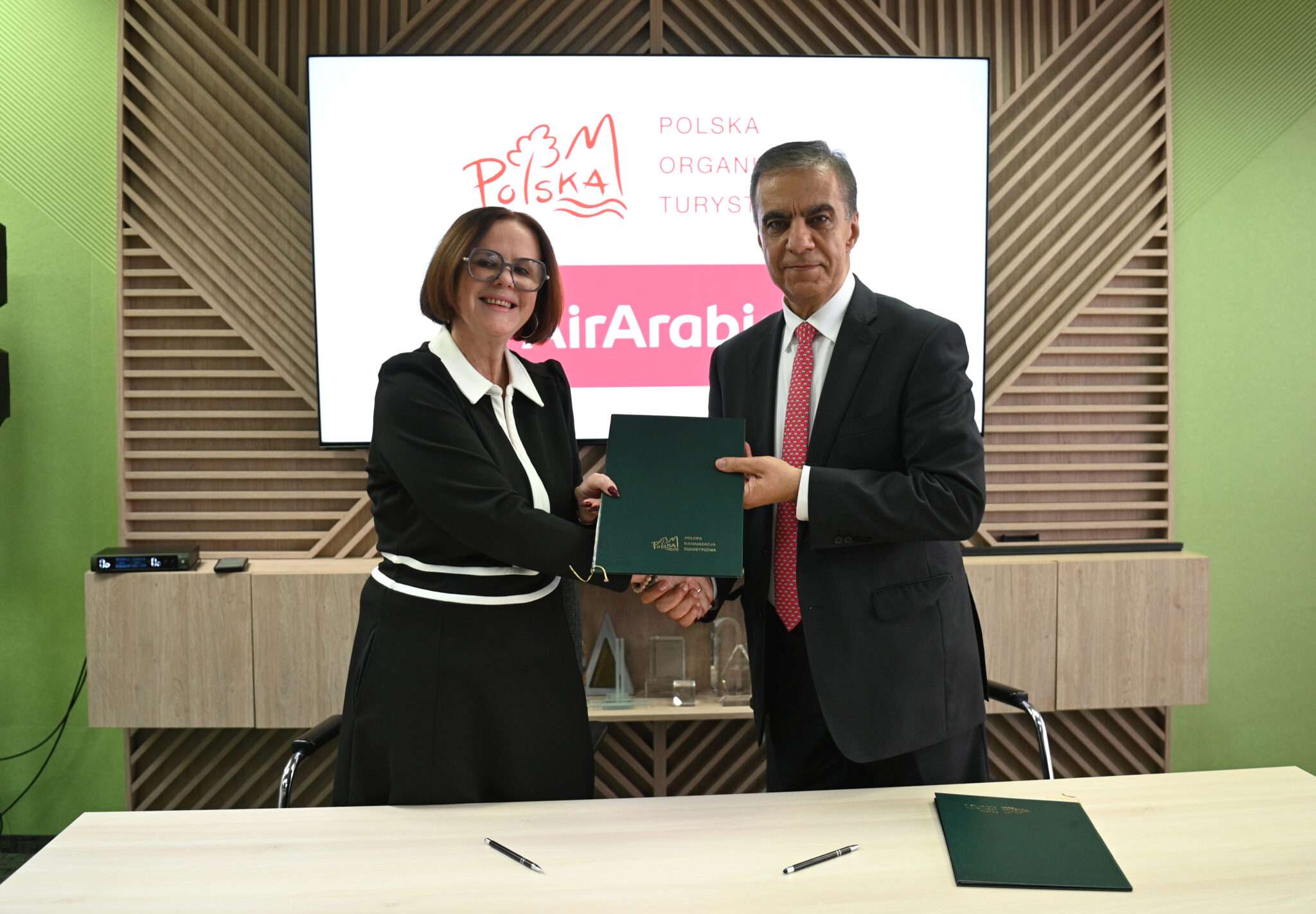 olska Organizacja Turystyczna - wspólpraca z Air Arabia