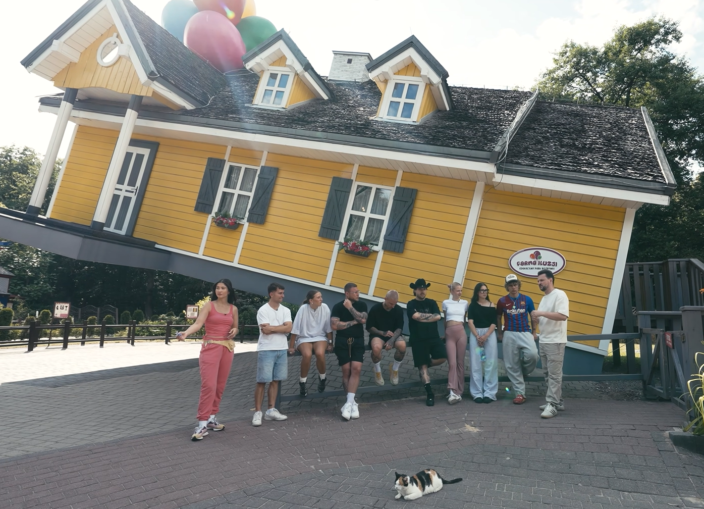 Farma Iluzji areną „Mafii IRL”. Park rozrywki w programie Friza